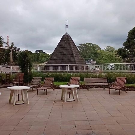 Apartamento No Residencial Village No Centro De Gramado, Com Piscina Aquecida E Hidromassagem Dış mekan fotoğraf