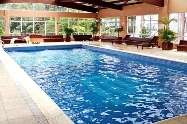 Apartamento No Residencial Village No Centro De Gramado, Com Piscina Aquecida E Hidromassagem Dış mekan fotoğraf